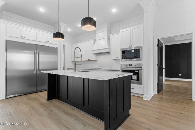 620 Old Savannah Drive, Long Beach, MS 39560