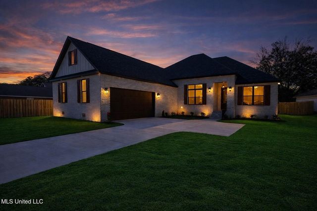 620 Old Savannah Drive, Long Beach, MS 39560