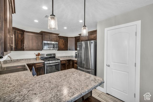 807 N 370 W, La Verkin, UT 84745