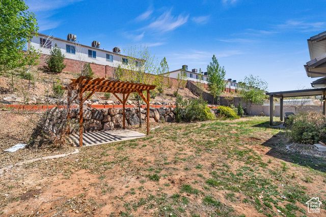 807 N 370 W, La Verkin, UT 84745