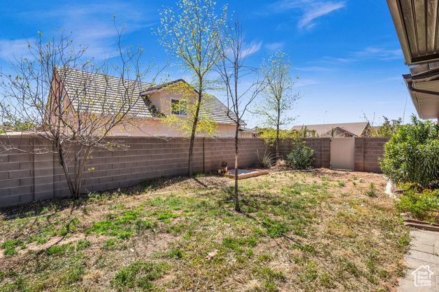 807 N 370 W, La Verkin, UT 84745