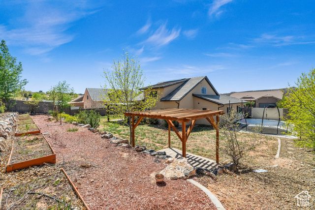 807 N 370 W, La Verkin, UT 84745