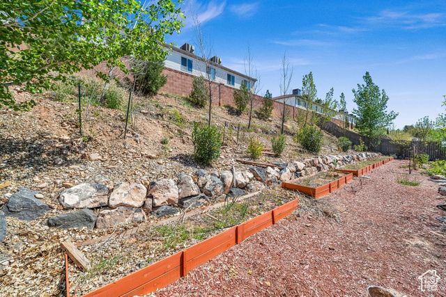 807 N 370 W, La Verkin, UT 84745