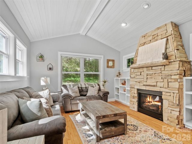5 Fieldtop Lane, Arden, NC 28704