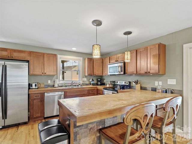 5 Fieldtop Lane, Arden, NC 28704