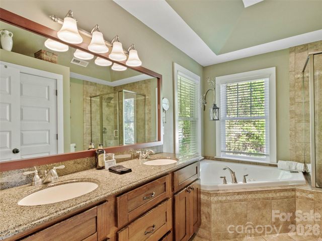5 Fieldtop Lane, Arden, NC 28704