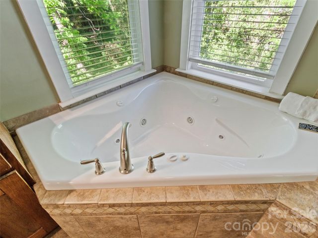 5 Fieldtop Lane, Arden, NC 28704
