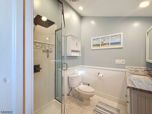 96 E Shore Trl, Sparta Twp., NJ 07871