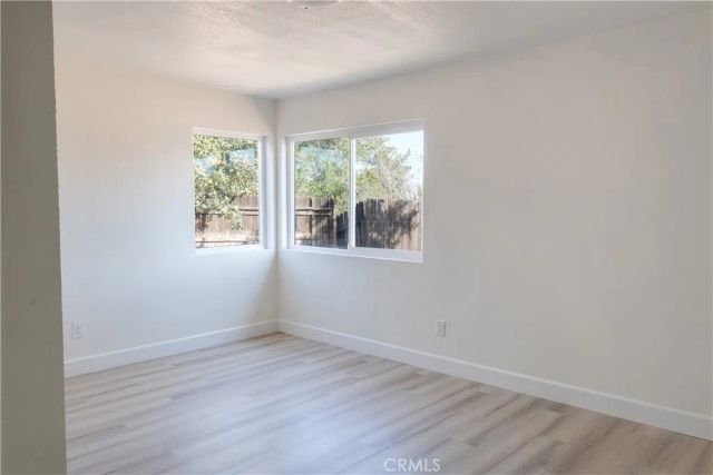 17820 Sycamore Street, Hesperia, CA 92345