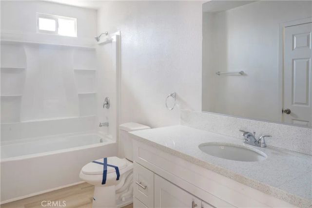 17820 Sycamore Street, Hesperia, CA 92345