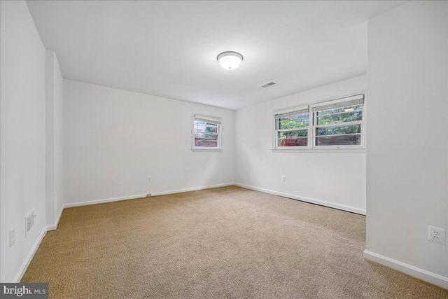9909 ASHBURTON LN, Bethesda, MD 20817