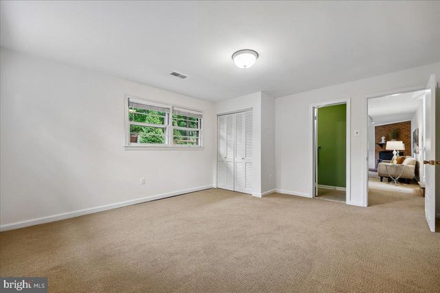 9909 ASHBURTON LN, Bethesda, MD 20817