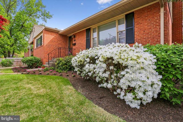9909 ASHBURTON LN, Bethesda, MD 20817