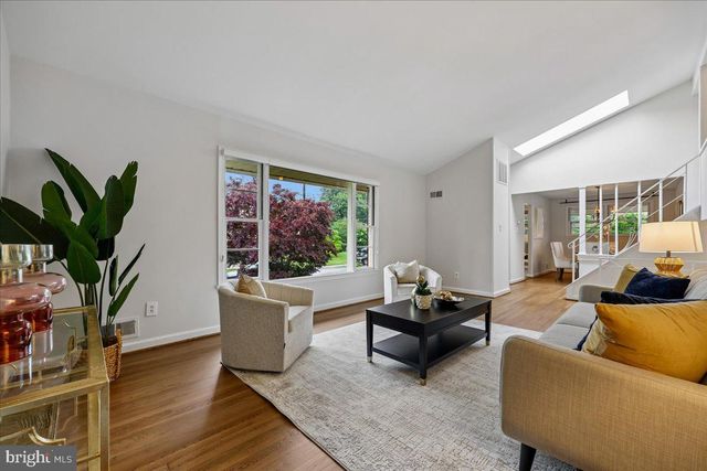 9909 ASHBURTON LN, Bethesda, MD 20817