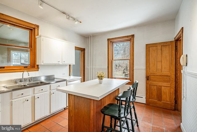 8136 JEANES ST, Philadelphia, PA 19111