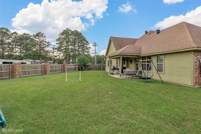 155 Lola Circle, Benton, LA 71006