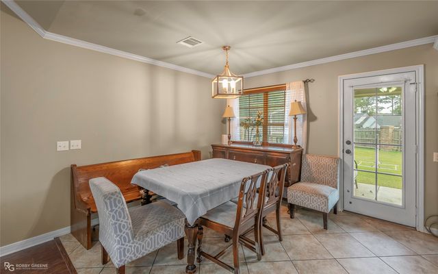 155 Lola Circle, Benton, LA 71006