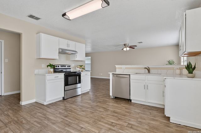 3726 Amber Leaf, San Antonio, TX 78245