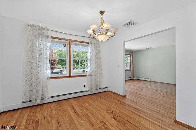 348 W Emerson Ave, Rahway City, NJ 07065