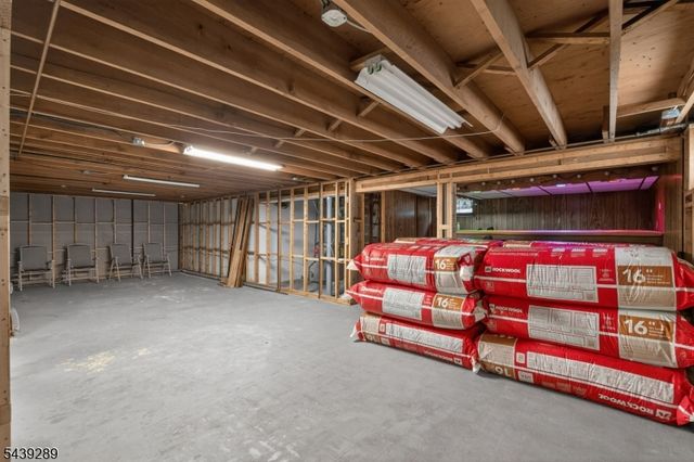 348 W Emerson Ave, Rahway City, NJ 07065