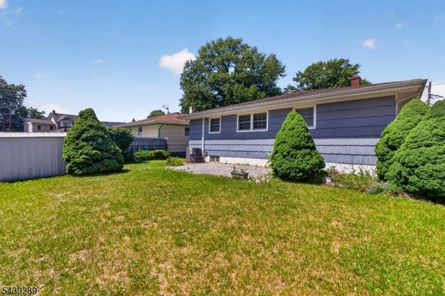 348 W Emerson Ave, Rahway City, NJ 07065