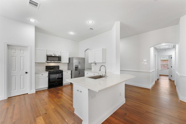 1015 Fleetwood Cove Drive, Grand Prairie, TX 75052