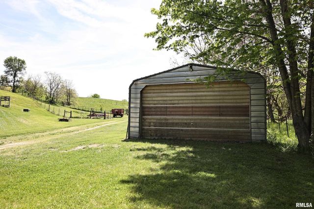 15937 E US 24 Highway, Lewistown, IL 61542