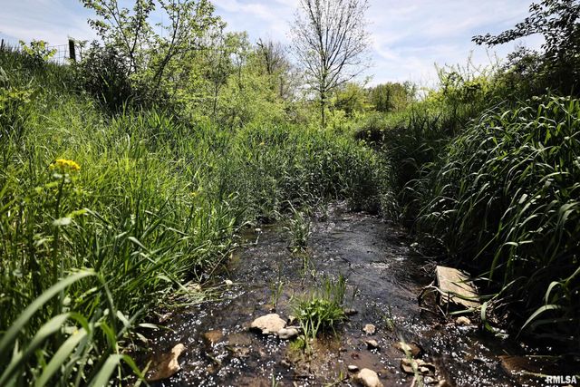 15937 E US 24 Highway, Lewistown, IL 61542