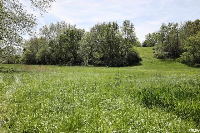 15937 E US 24 Highway, Lewistown, IL 61542