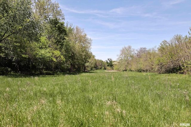 15937 E US 24 Highway, Lewistown, IL 61542