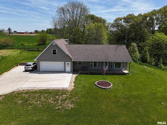 15937 E US 24 Highway, Lewistown, IL 61542