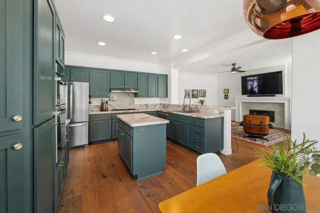 12140 Salix Court, San Diego, CA 92129