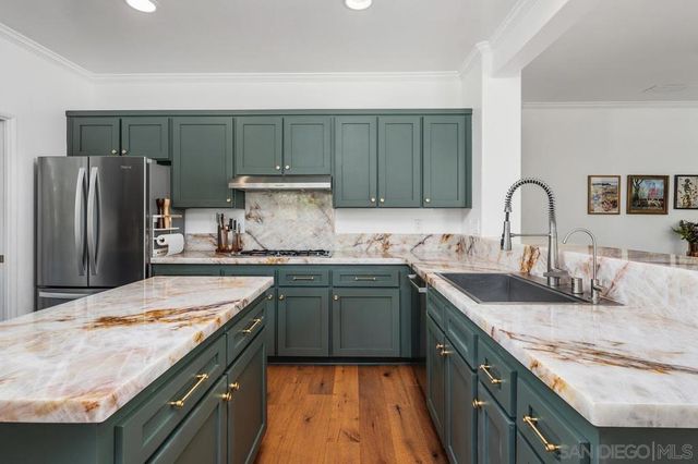 12140 Salix Court, San Diego, CA 92129