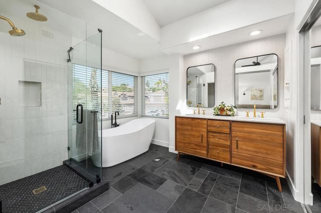 12140 Salix Court, San Diego, CA 92129