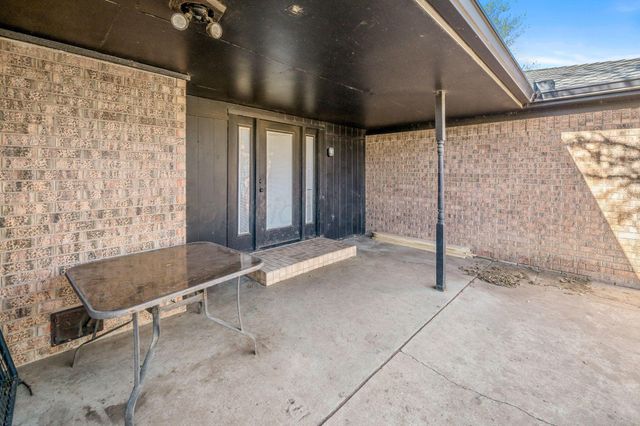 6304 ANTON Place, Amarillo, TX 79109