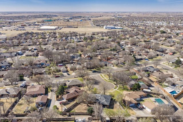 6304 ANTON Place, Amarillo, TX 79109