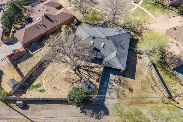 6304 ANTON Place, Amarillo, TX 79109