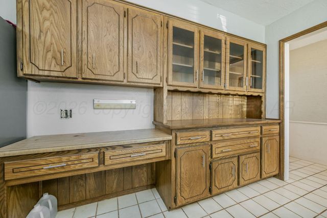 6304 ANTON Place, Amarillo, TX 79109