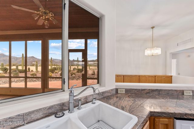 3655 N Harrison Road, Tucson, AZ 85749