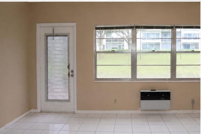 554 Mansfield N, Boca Raton, FL 33434