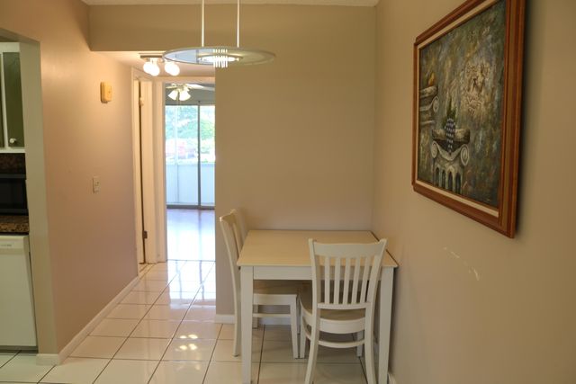 554 Mansfield N, Boca Raton, FL 33434
