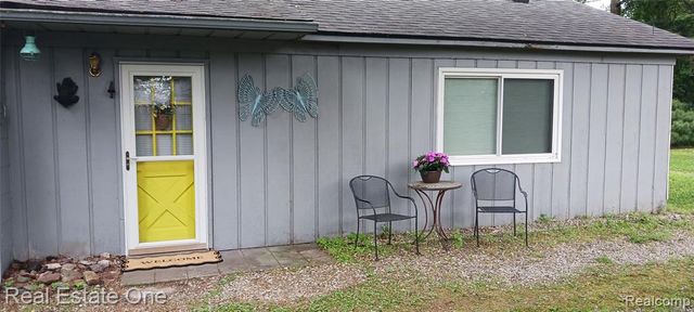 165 Wabasso Street, Wolverine Lake, MI 48390