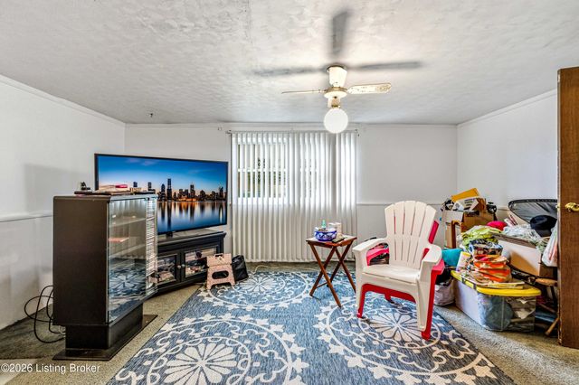 441 Saguaro Dr, Louisville, KY 40229