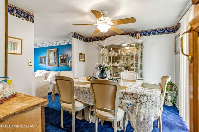 441 Saguaro Dr, Louisville, KY 40229