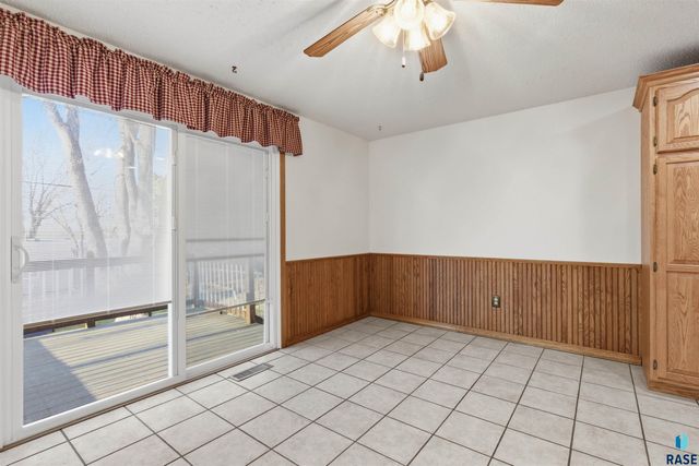 3921 E Claudette Dr Drive, Sioux Falls, SD 57103