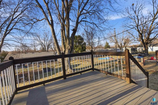 3921 E Claudette Dr Drive, Sioux Falls, SD 57103