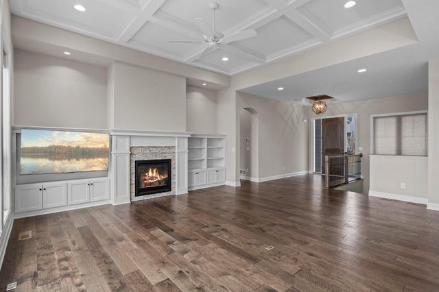 13175 Coral Sea Ct NE, Blaine, MN 55449