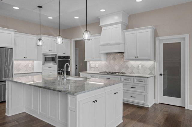 13175 Coral Sea Ct NE, Blaine, MN 55449