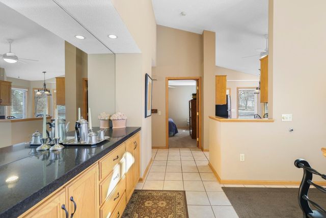 1100 Stratford Lane E, Burnsville, MN 55337