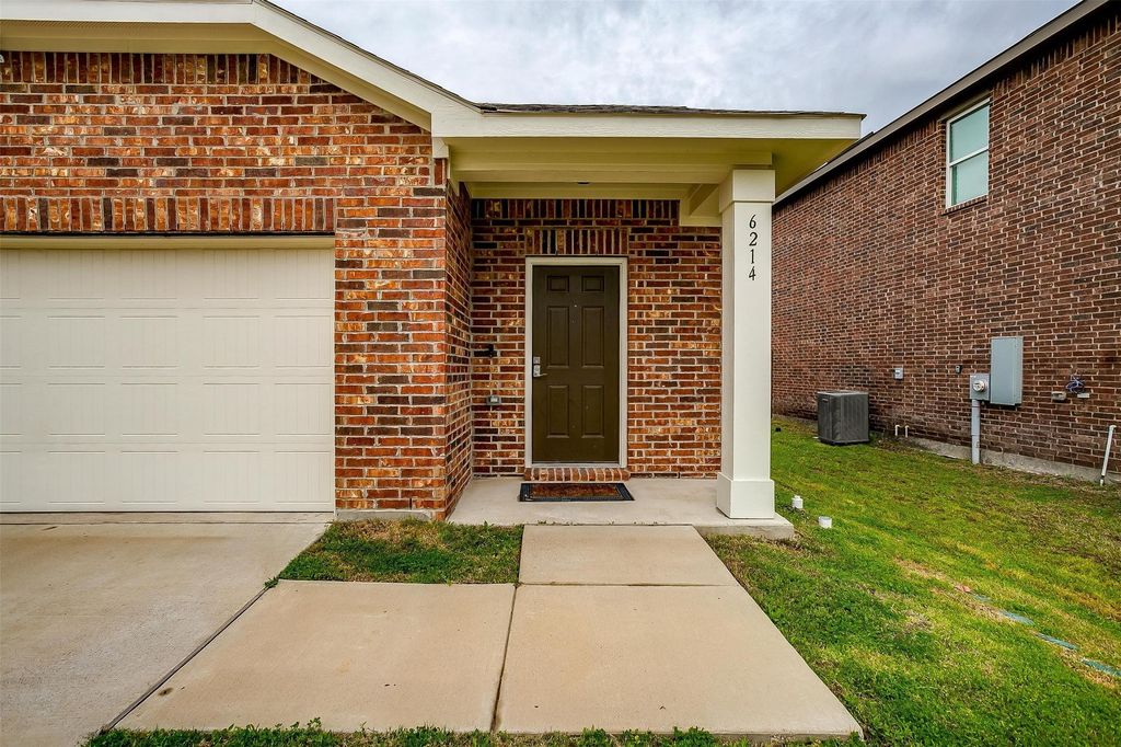 6214 Old Bridge Way, Forney, TX 75126